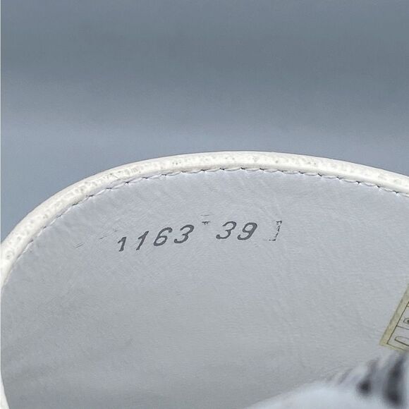 JOHN GALLIANO Newspaper-Print Pool Slides size 39 - Picture 9 of 11